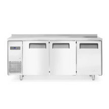 HENDI Bancada frigorífica de três portas Kitchen Line 390 L | Logifacas