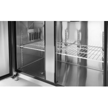 HENDI Bancada frigorífica de duas portas Kitchen Line 220 L | Logifacas